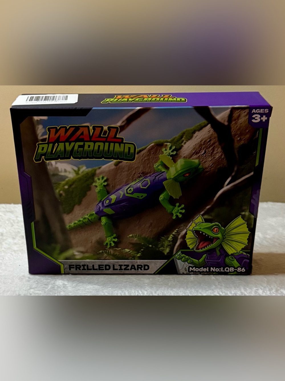 Brand new Wall Climbing Gecko Toy with Remote Control
